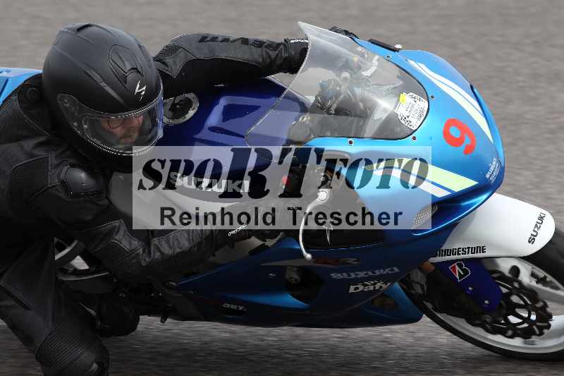 /Archiv-2023/06 10.04.2023 Moto Club Anneau du Rhin/Blanc-Novice/9